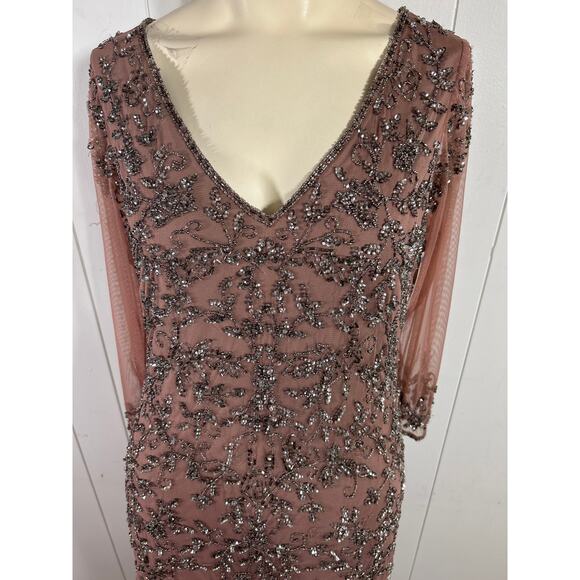 Pisarro Nights Beaded V-Neck A-Line Gown in Mauve Brown. Size 4. - Picture 4 of 9